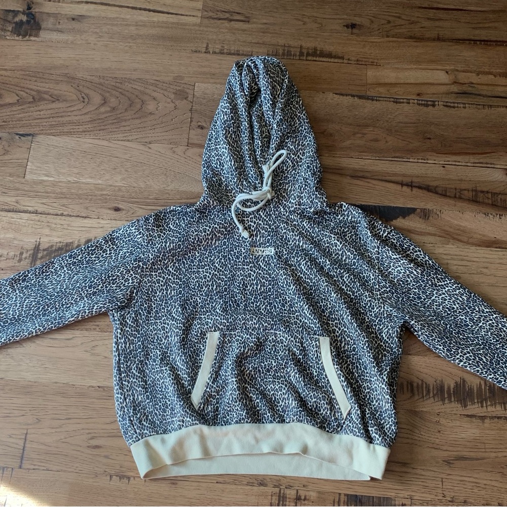 Women’s Levi Hoodie